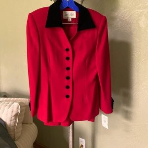 NWT Vintage striking red wool suit from Lord & Taylor - size 10P